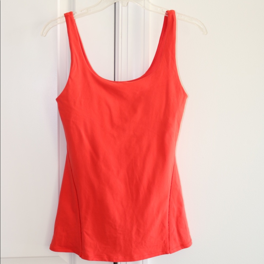 Bright Red Lululemon Tank. Size 8. GUC.